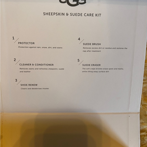 Ugh Sheepskin & Suede Care Kit Unused - Picture 4 of 4